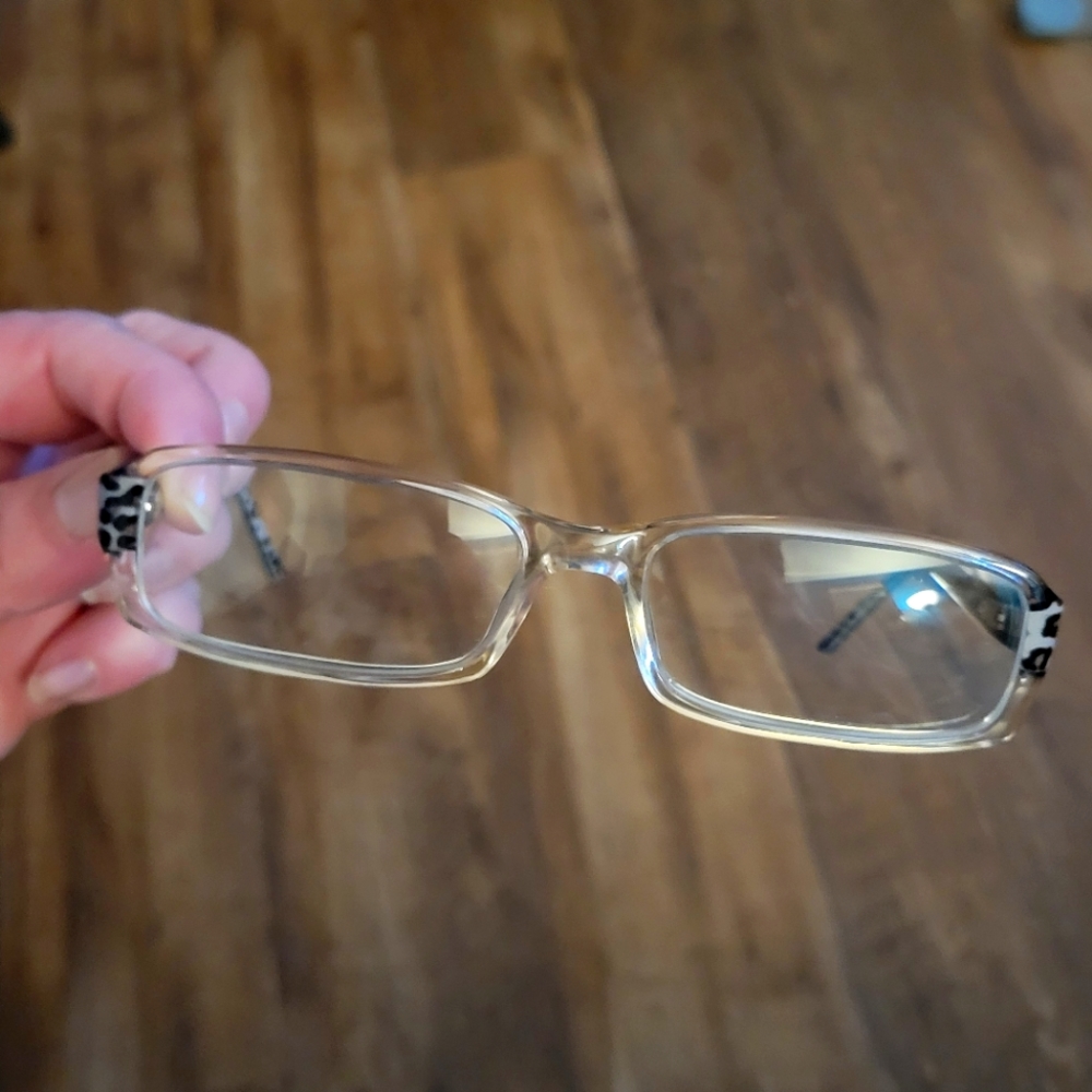 Bebe Accomplished Crystal Jet Frames with Case!